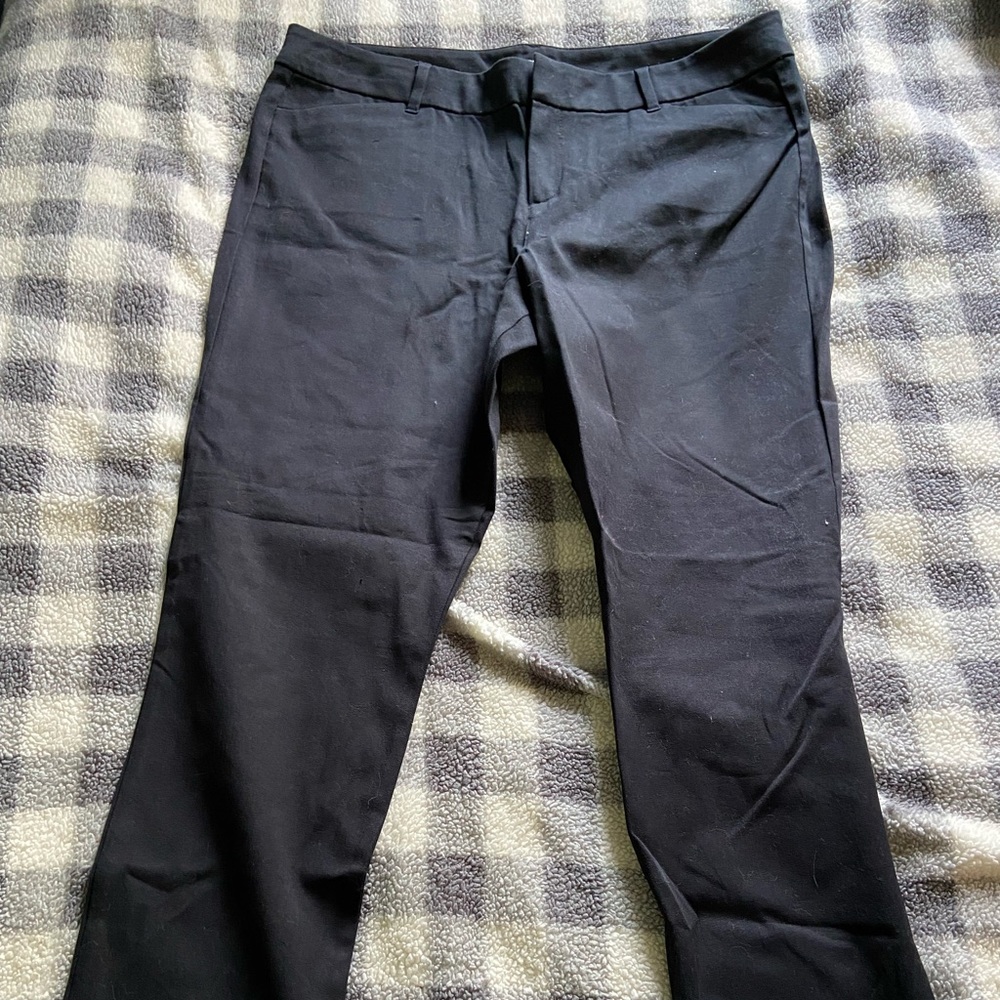 NWOT Old Navy pixie style ankle pants